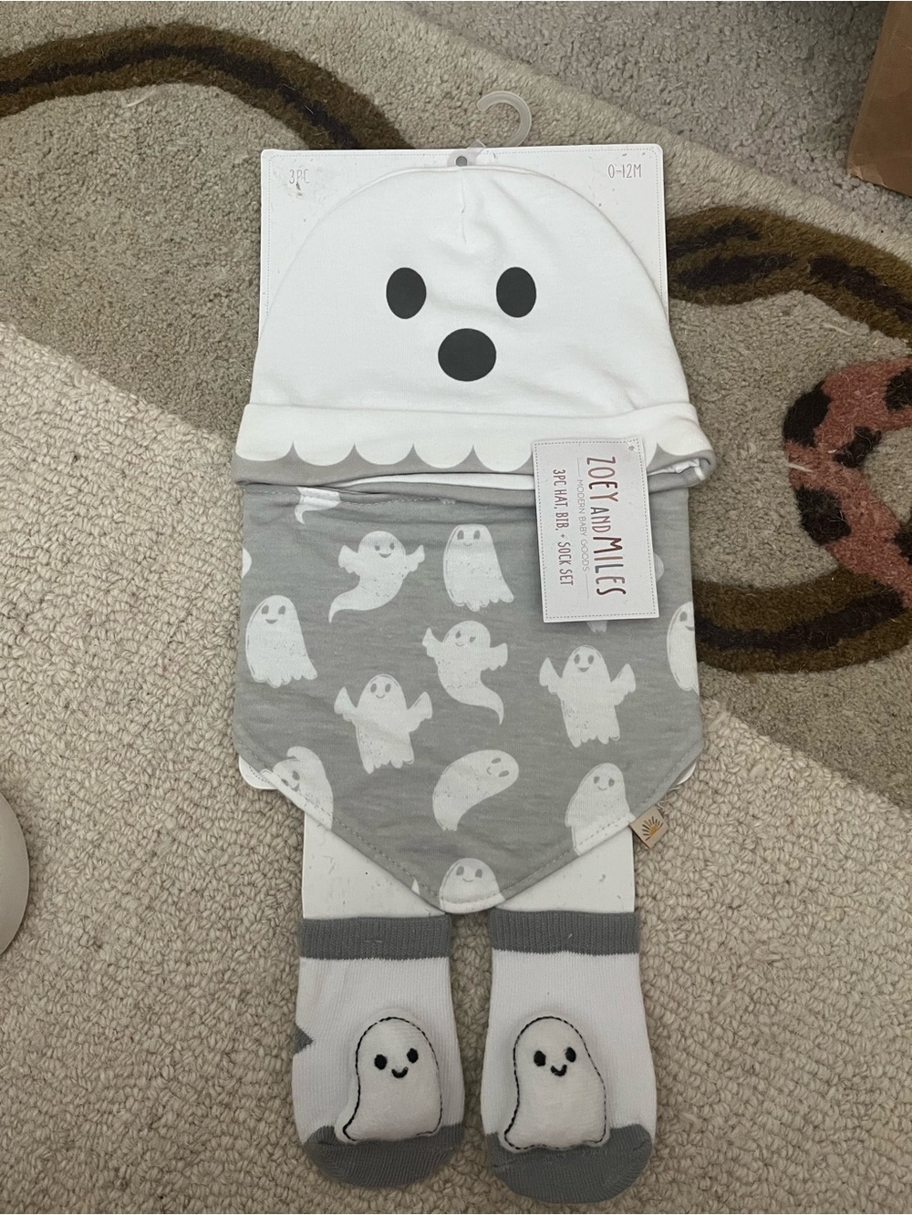 Gray & White Ghost Bib Set for Babies